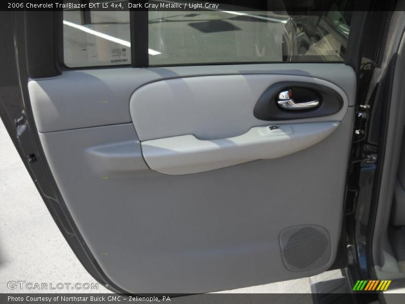 Dark Gray Metallic / Light Gray 2006 Chevrolet TrailBlazer EXT LS 4x4