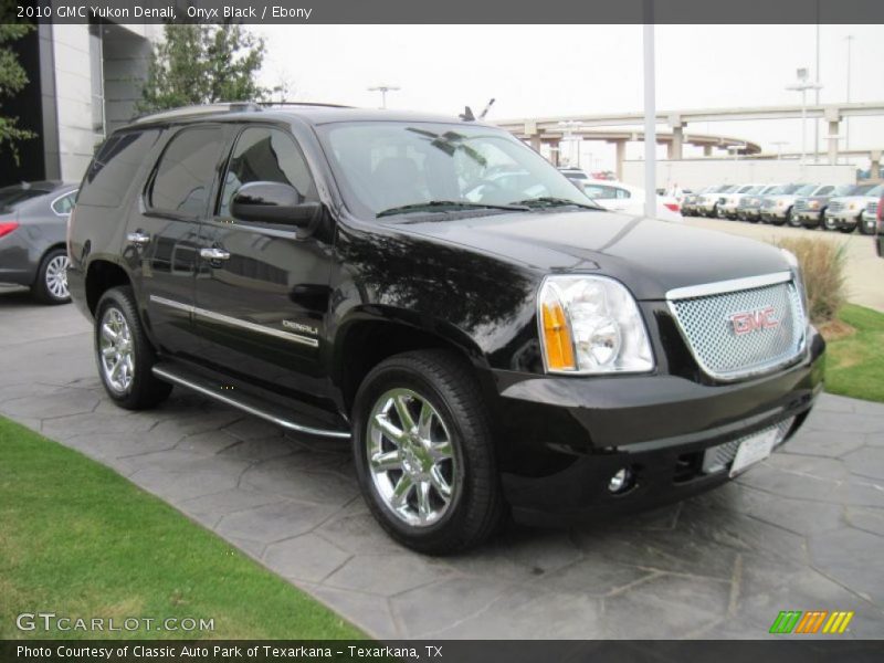 Onyx Black / Ebony 2010 GMC Yukon Denali