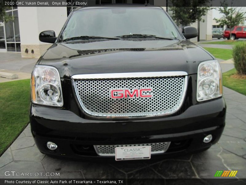 Onyx Black / Ebony 2010 GMC Yukon Denali