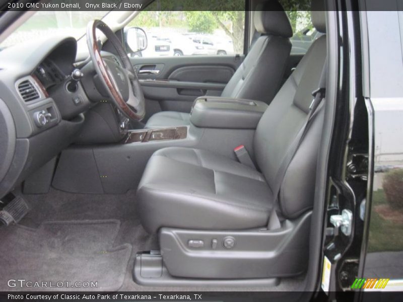 Onyx Black / Ebony 2010 GMC Yukon Denali