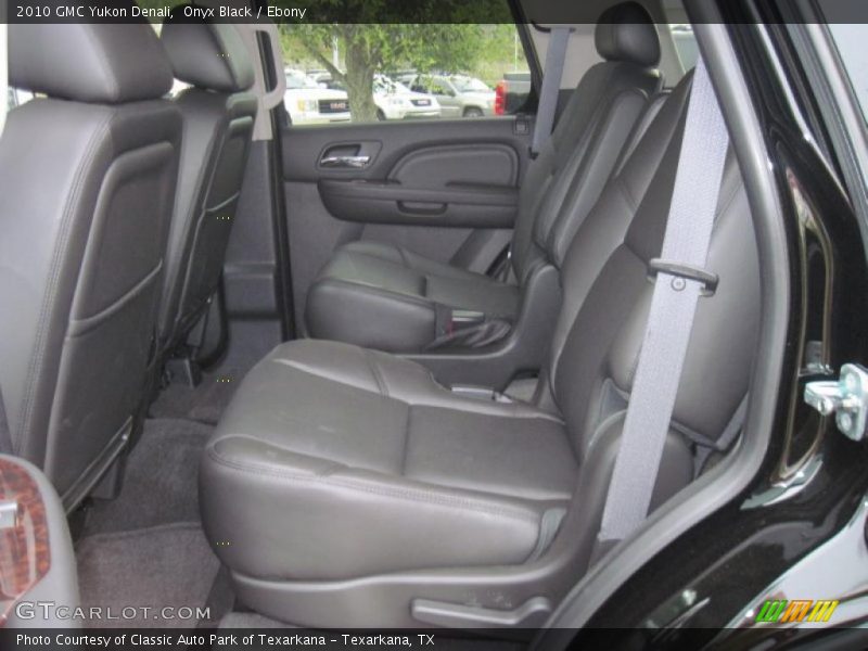 Onyx Black / Ebony 2010 GMC Yukon Denali