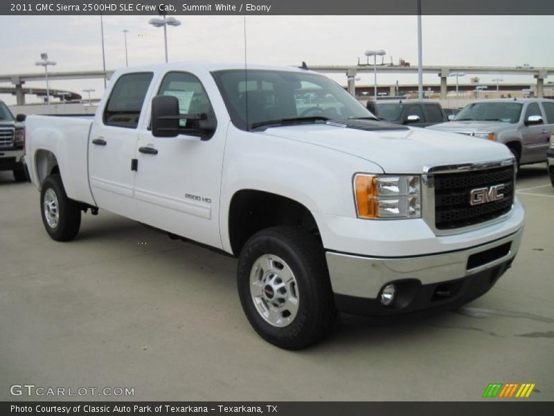 Summit White / Ebony 2011 GMC Sierra 2500HD SLE Crew Cab