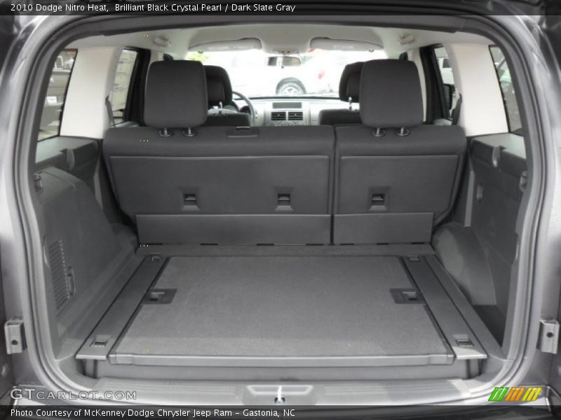 Brilliant Black Crystal Pearl / Dark Slate Gray 2010 Dodge Nitro Heat