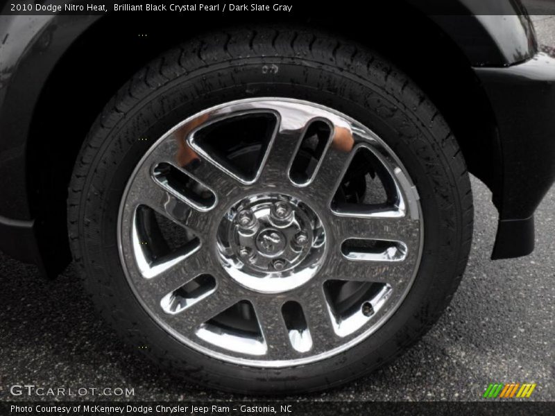 Brilliant Black Crystal Pearl / Dark Slate Gray 2010 Dodge Nitro Heat