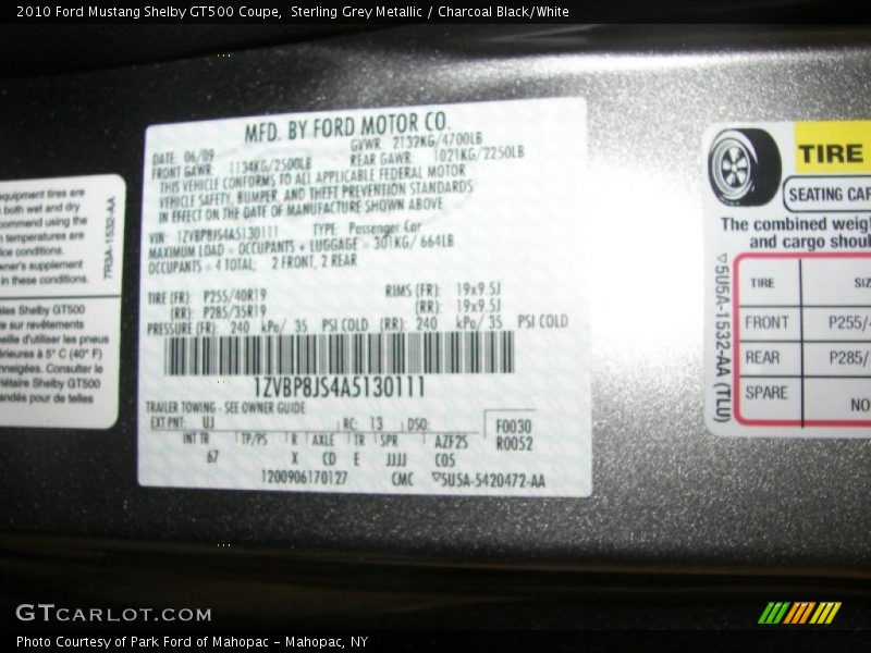 Sterling Grey Metallic / Charcoal Black/White 2010 Ford Mustang Shelby GT500 Coupe