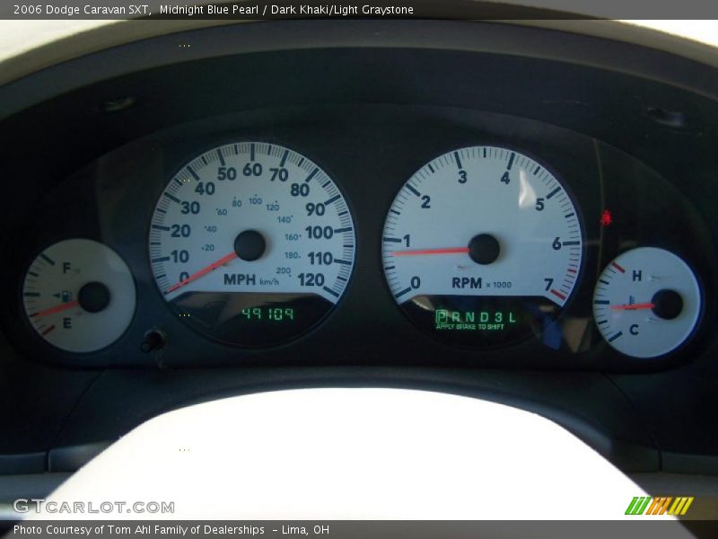 Midnight Blue Pearl / Dark Khaki/Light Graystone 2006 Dodge Caravan SXT