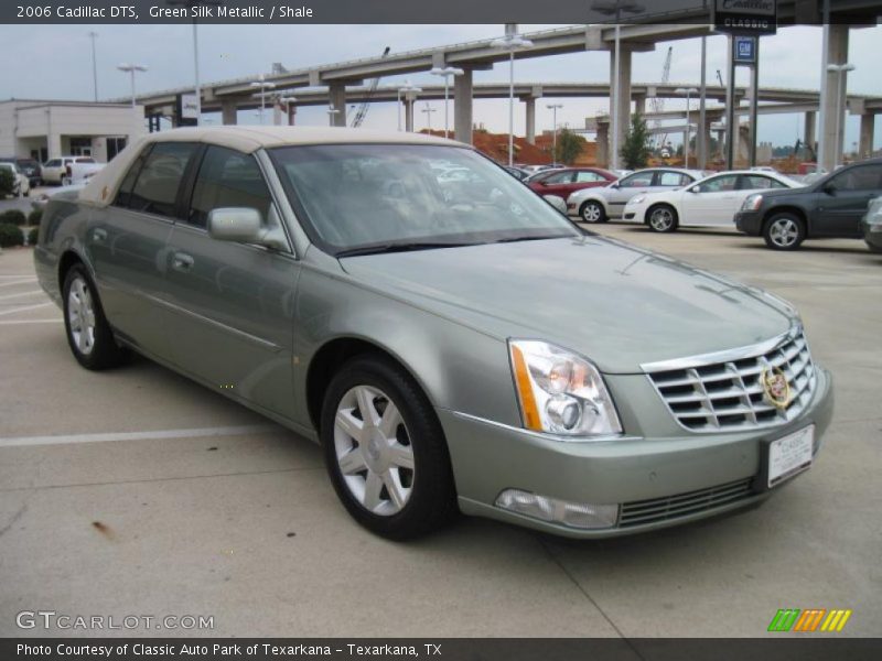 Green Silk Metallic / Shale 2006 Cadillac DTS