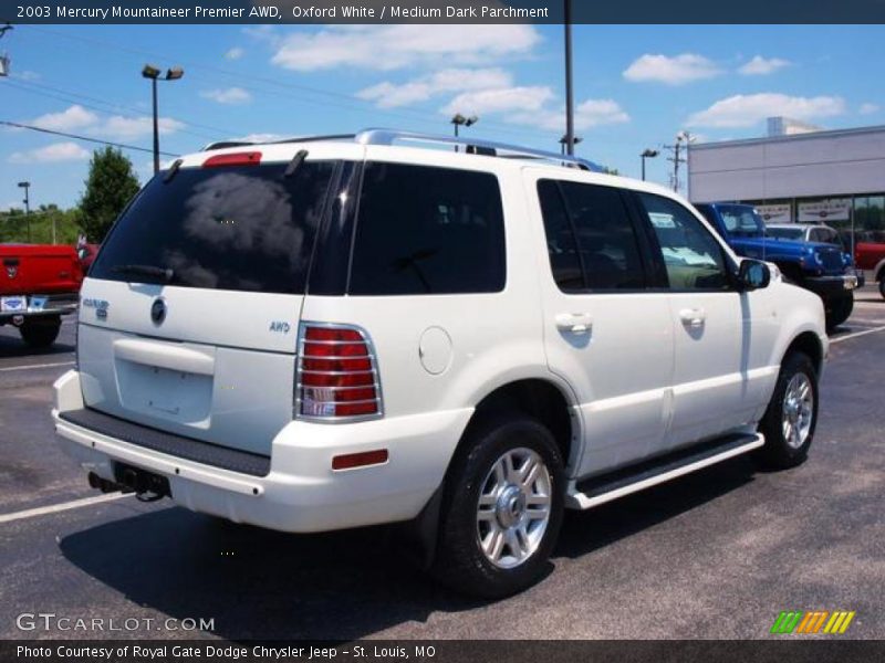 Oxford White / Medium Dark Parchment 2003 Mercury Mountaineer Premier AWD