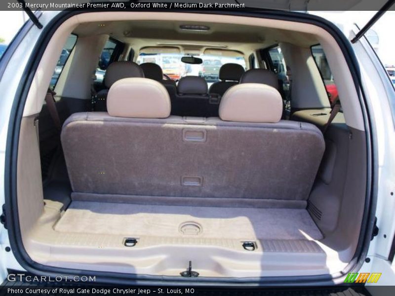 Oxford White / Medium Dark Parchment 2003 Mercury Mountaineer Premier AWD