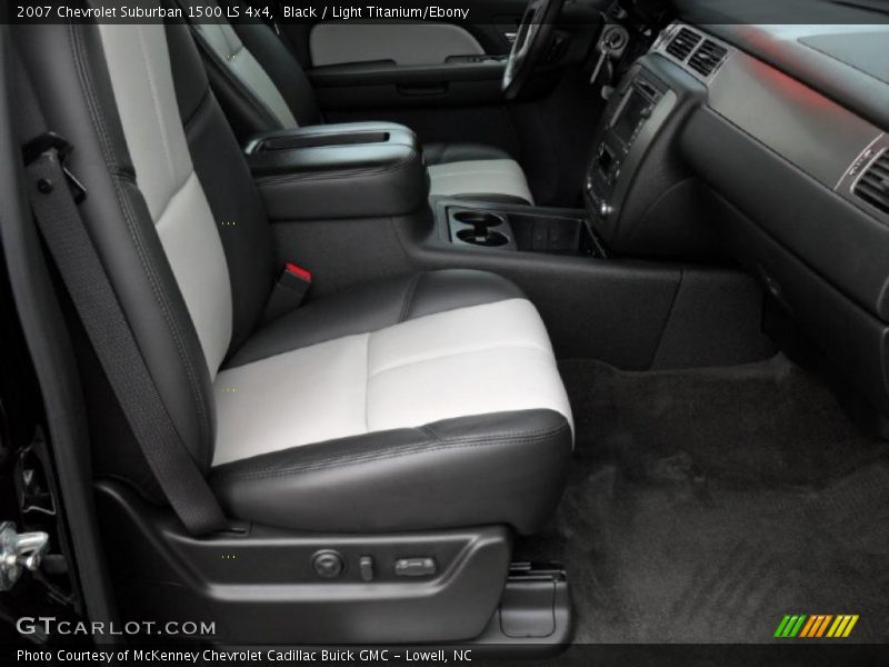 Black / Light Titanium/Ebony 2007 Chevrolet Suburban 1500 LS 4x4