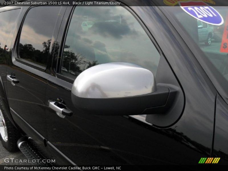 Black / Light Titanium/Ebony 2007 Chevrolet Suburban 1500 LS 4x4