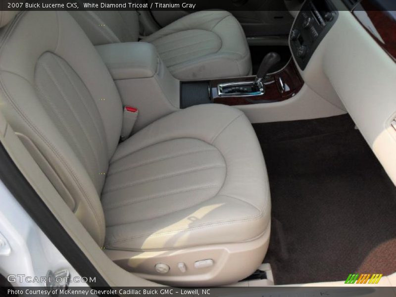 White Diamond Tricoat / Titanium Gray 2007 Buick Lucerne CXS