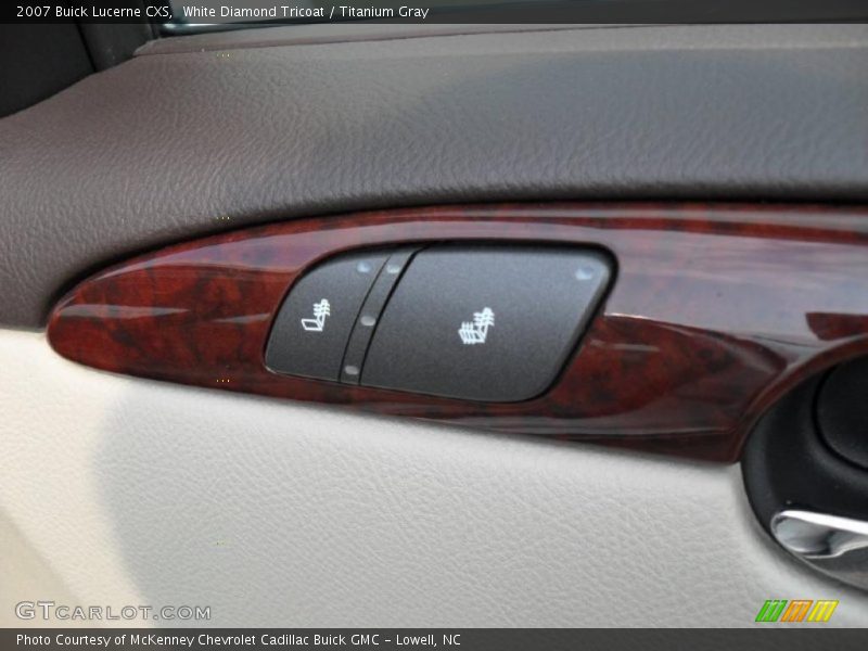 White Diamond Tricoat / Titanium Gray 2007 Buick Lucerne CXS