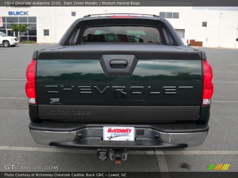 Dark Green Metallic / Medium Neutral Beige 2004 Chevrolet Avalanche 1500