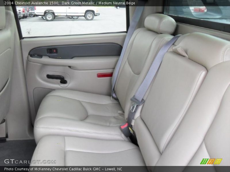 Dark Green Metallic / Medium Neutral Beige 2004 Chevrolet Avalanche 1500