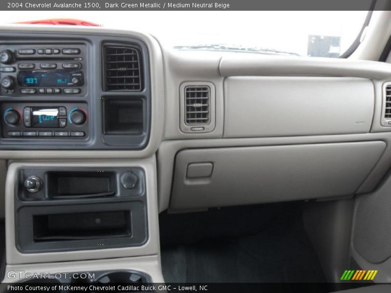 Dark Green Metallic / Medium Neutral Beige 2004 Chevrolet Avalanche 1500