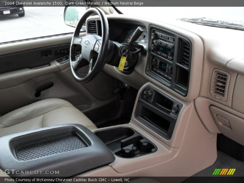 Dark Green Metallic / Medium Neutral Beige 2004 Chevrolet Avalanche 1500