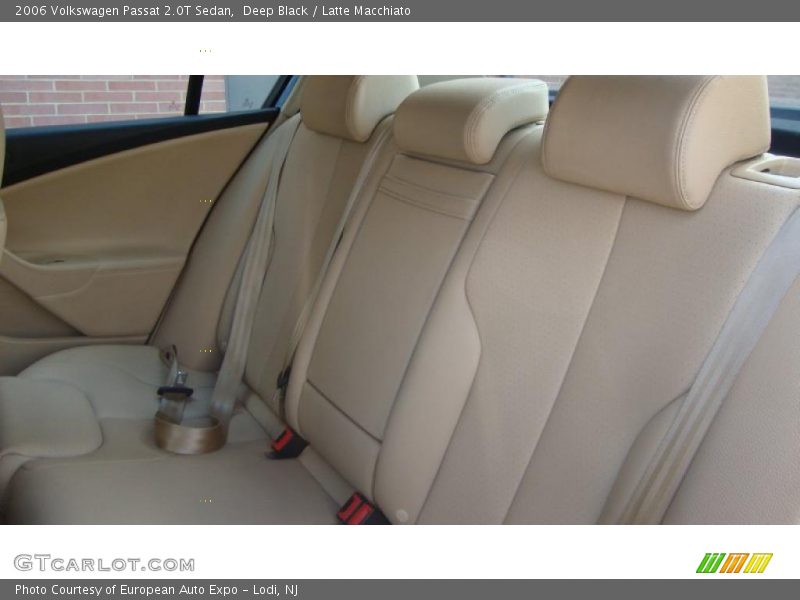 Deep Black / Latte Macchiato 2006 Volkswagen Passat 2.0T Sedan