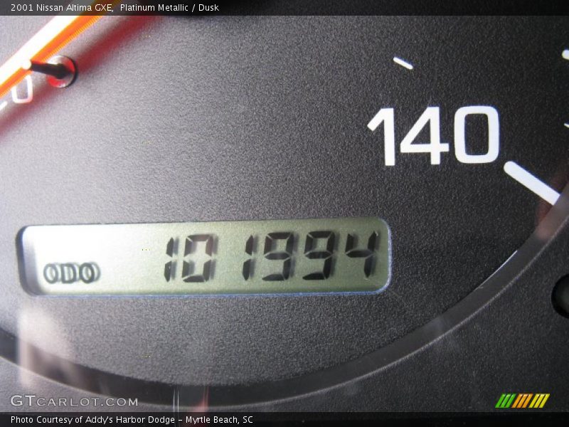 Platinum Metallic / Dusk 2001 Nissan Altima GXE