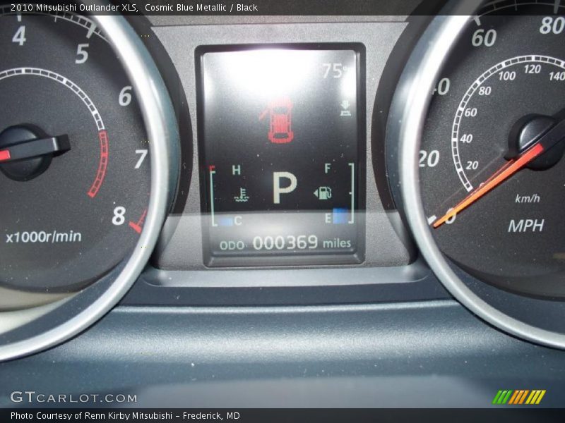 Cosmic Blue Metallic / Black 2010 Mitsubishi Outlander XLS