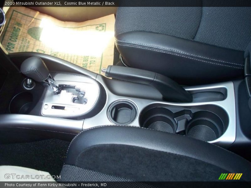 Cosmic Blue Metallic / Black 2010 Mitsubishi Outlander XLS
