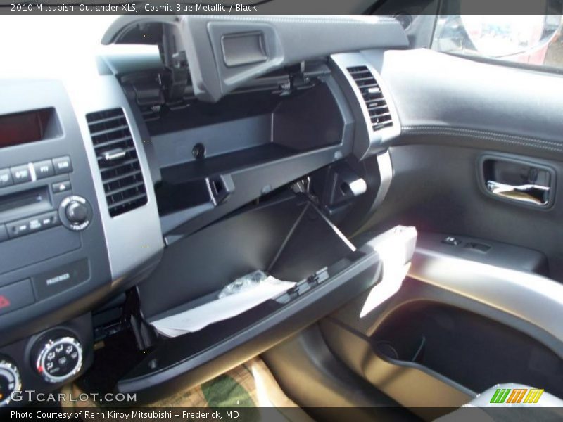 Cosmic Blue Metallic / Black 2010 Mitsubishi Outlander XLS