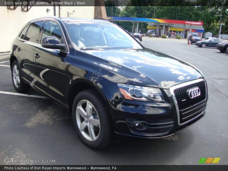 Brilliant Black / Black 2010 Audi Q5 3.2 quattro
