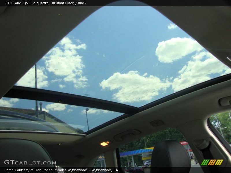 Brilliant Black / Black 2010 Audi Q5 3.2 quattro