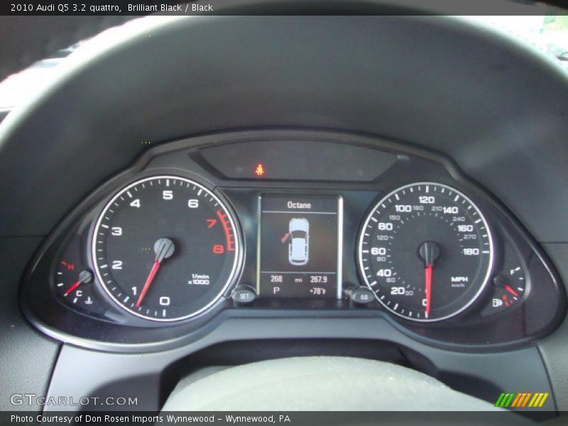 Brilliant Black / Black 2010 Audi Q5 3.2 quattro