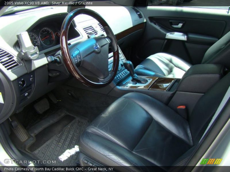 Silver Metallic / Graphite 2005 Volvo XC90 V8 AWD