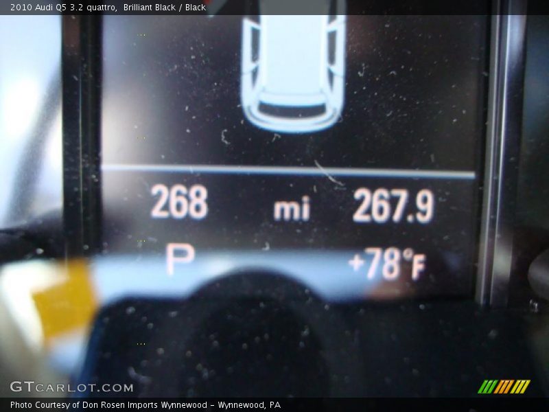 Brilliant Black / Black 2010 Audi Q5 3.2 quattro