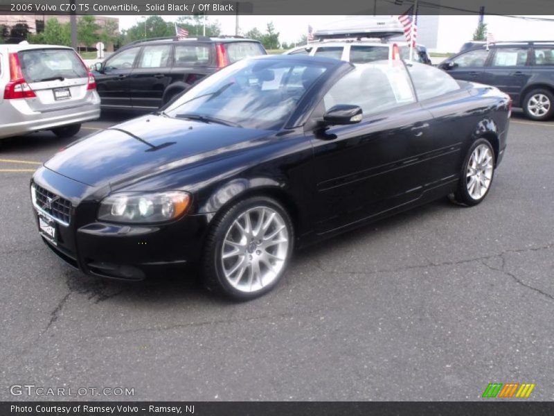 Solid Black / Off Black 2006 Volvo C70 T5 Convertible