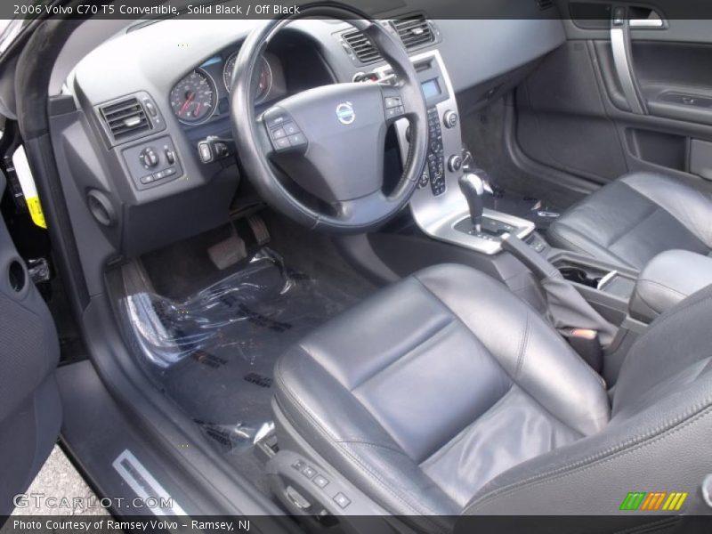 Solid Black / Off Black 2006 Volvo C70 T5 Convertible