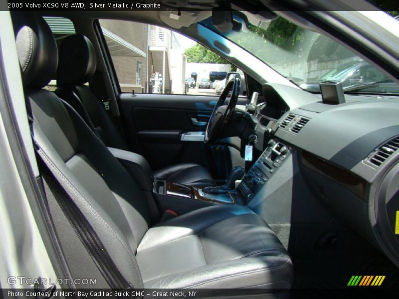 Silver Metallic / Graphite 2005 Volvo XC90 V8 AWD