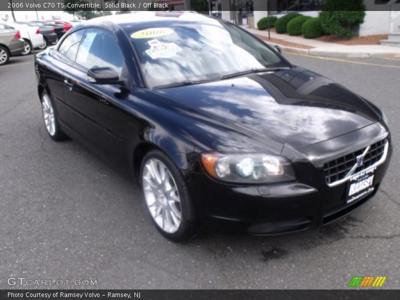 Solid Black / Off Black 2006 Volvo C70 T5 Convertible