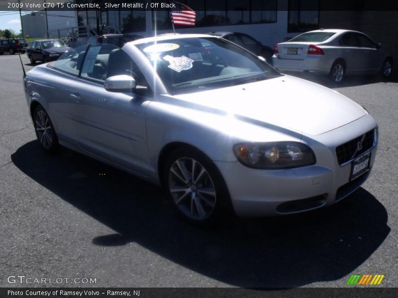 Silver Metallic / Off Black 2009 Volvo C70 T5 Convertible