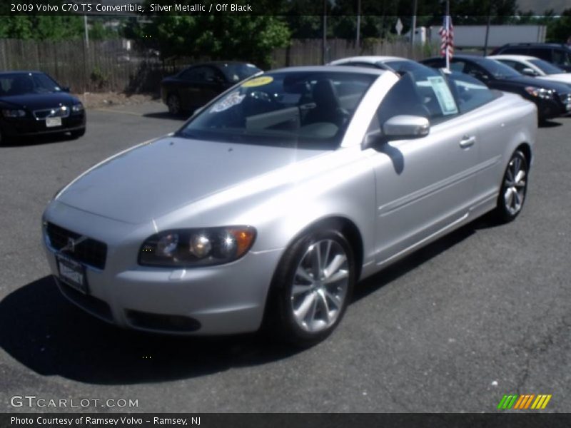 Silver Metallic / Off Black 2009 Volvo C70 T5 Convertible