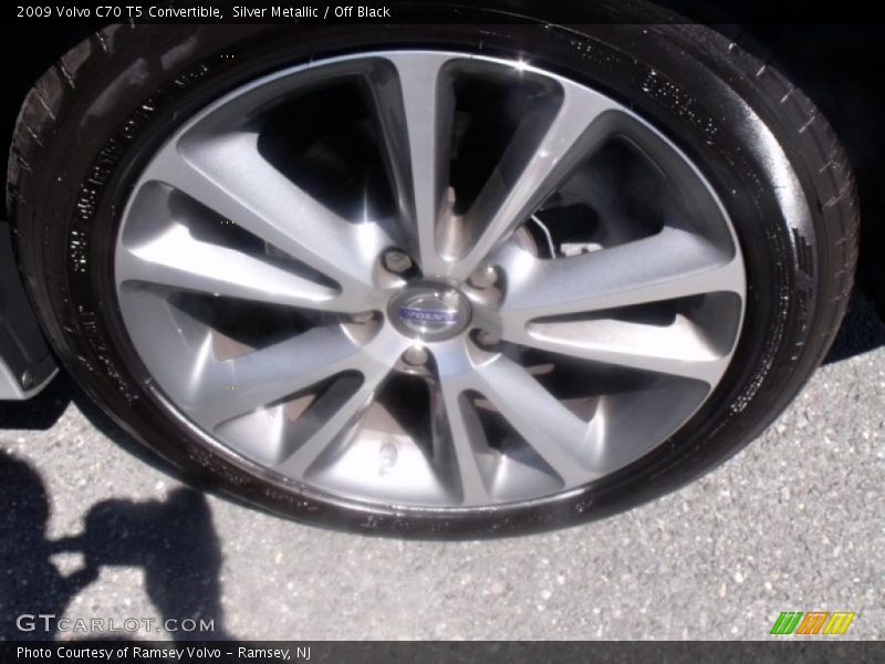 Silver Metallic / Off Black 2009 Volvo C70 T5 Convertible