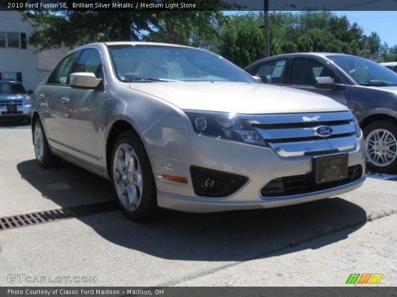 Brilliant Silver Metallic / Medium Light Stone 2010 Ford Fusion SE
