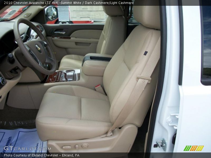 Summit White / Dark Cashmere/Light Cashmere 2010 Chevrolet Avalanche LTZ 4x4