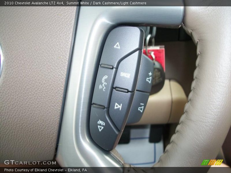 Summit White / Dark Cashmere/Light Cashmere 2010 Chevrolet Avalanche LTZ 4x4