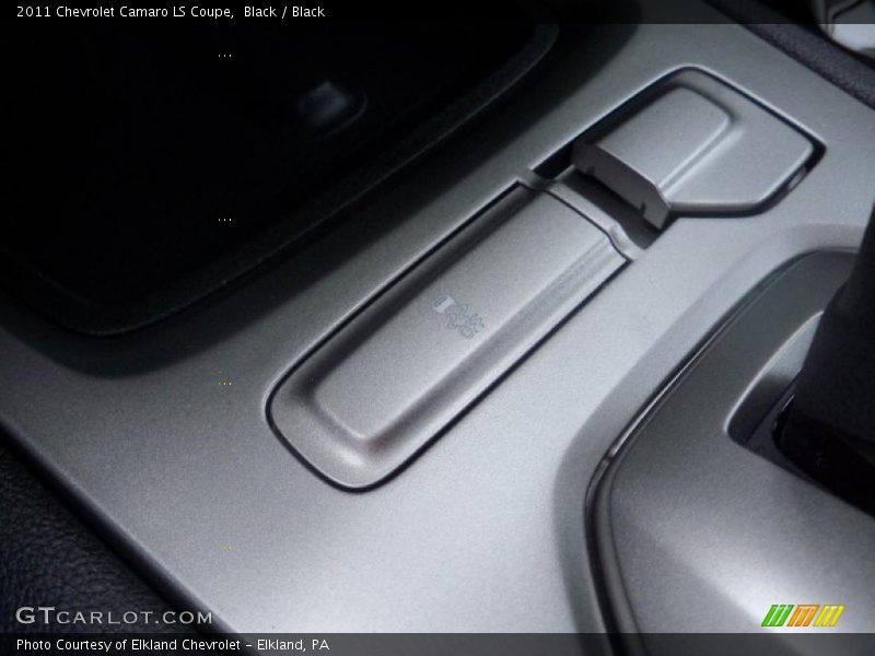 Black / Black 2011 Chevrolet Camaro LS Coupe