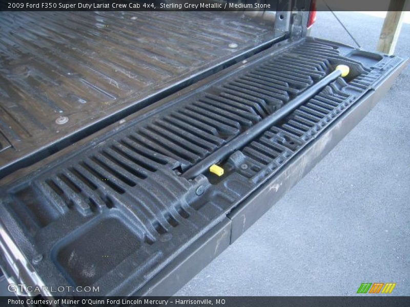 Sterling Grey Metallic / Medium Stone 2009 Ford F350 Super Duty Lariat Crew Cab 4x4