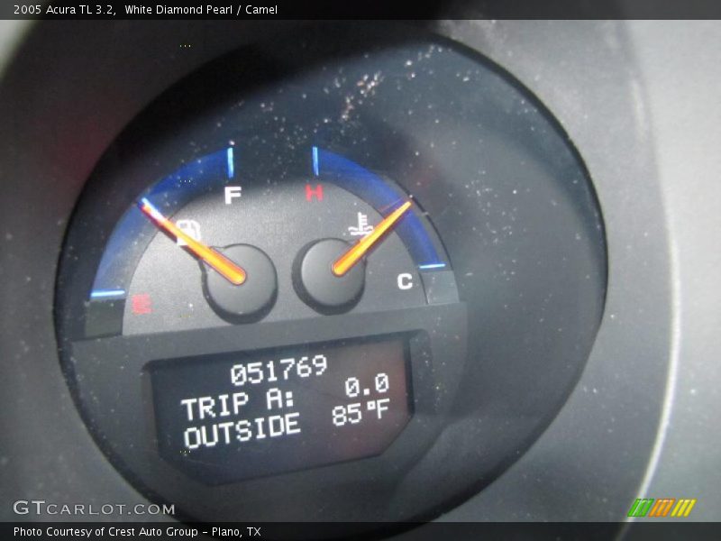 White Diamond Pearl / Camel 2005 Acura TL 3.2