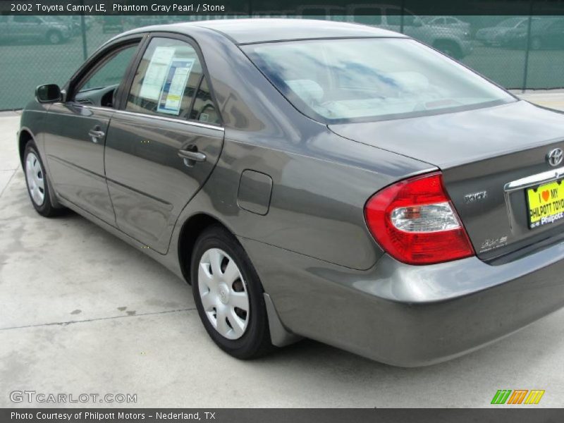 Phantom Gray Pearl / Stone 2002 Toyota Camry LE