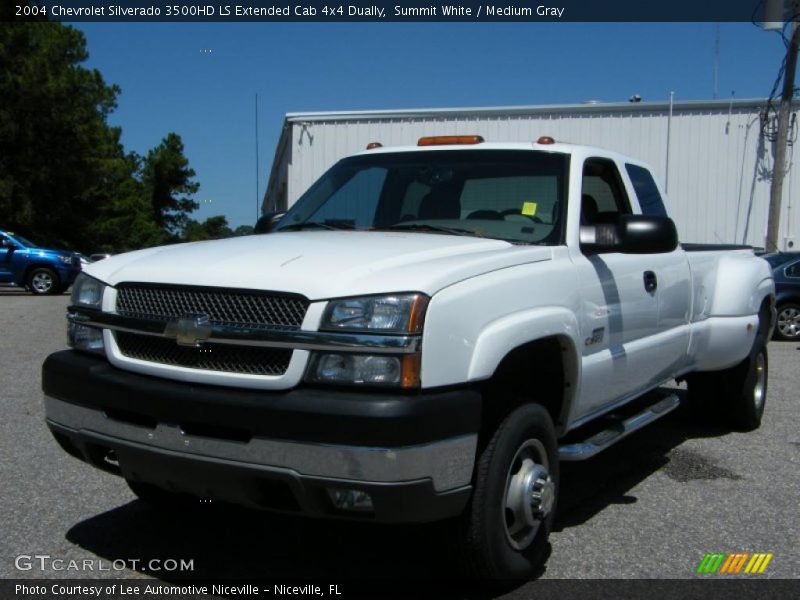 Summit White / Medium Gray 2004 Chevrolet Silverado 3500HD LS Extended Cab 4x4 Dually