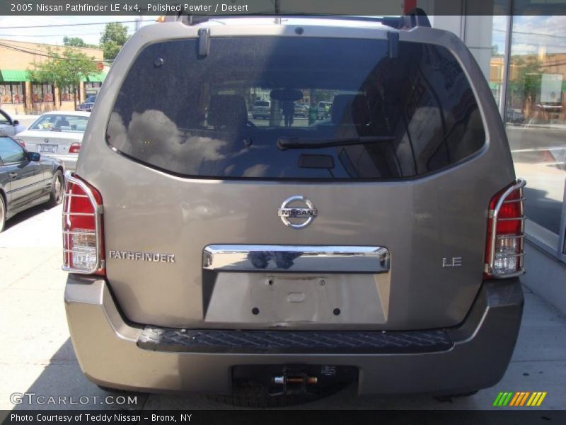 Polished Pewter / Desert 2005 Nissan Pathfinder LE 4x4