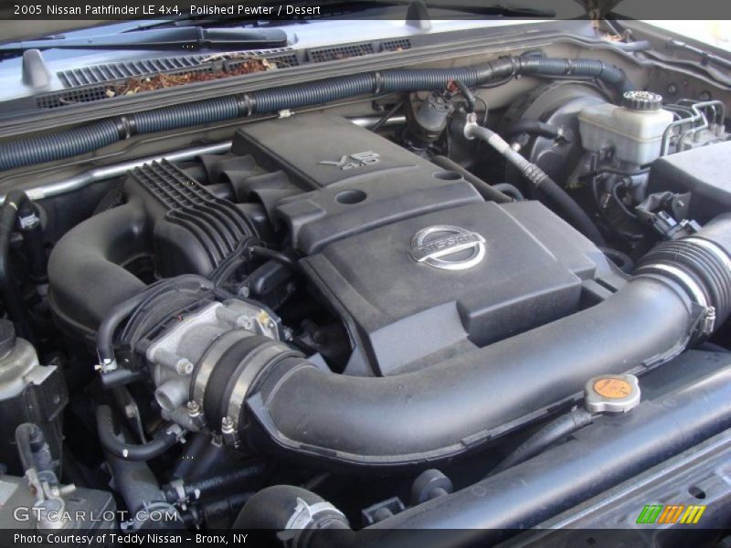 Polished Pewter / Desert 2005 Nissan Pathfinder LE 4x4