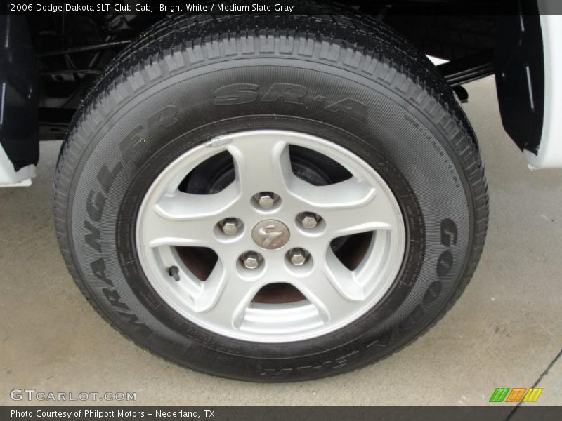 Bright White / Medium Slate Gray 2006 Dodge Dakota SLT Club Cab