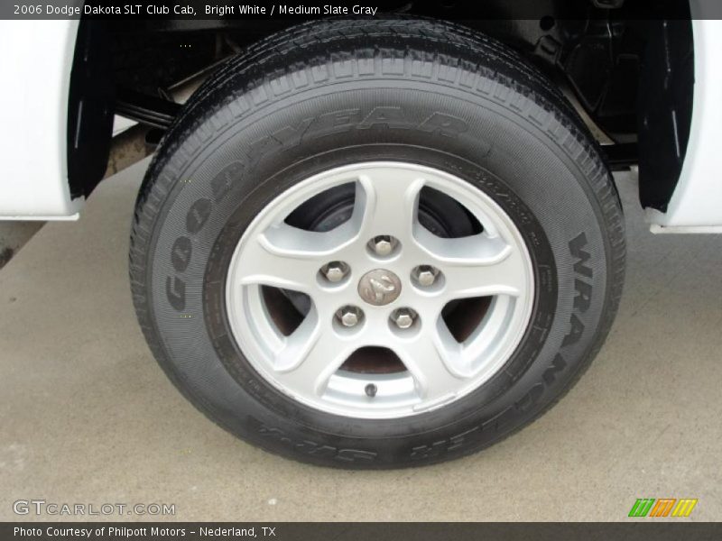 Bright White / Medium Slate Gray 2006 Dodge Dakota SLT Club Cab